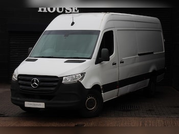 Used Mercedes-Benz Sprinter 2019 for sale - 76019640: Photo