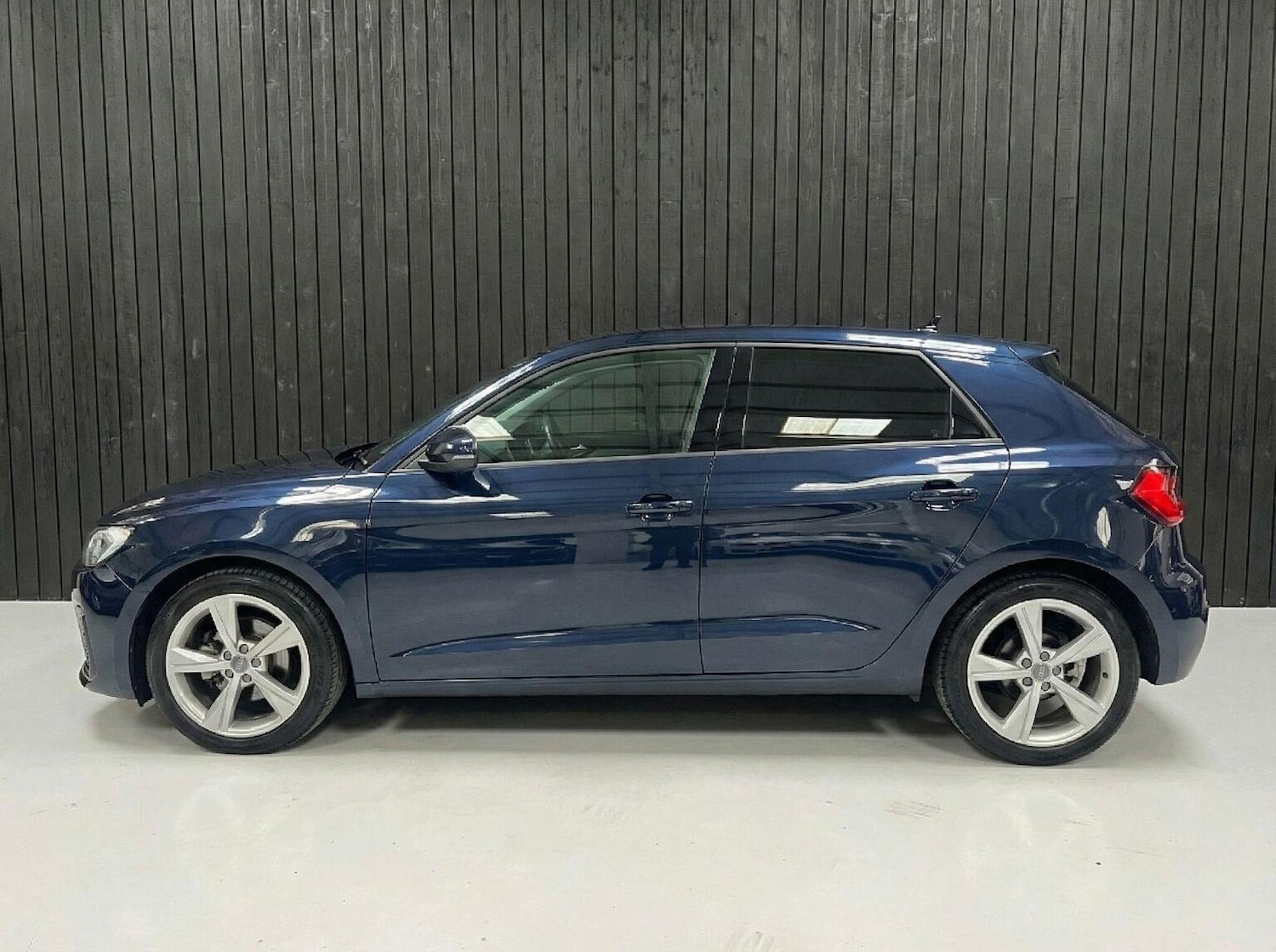 Used Audi A1 2026 for sale - 77675655: Photo 4