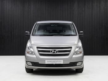 Used Hyundai i800 2017 for sale - 78689042: Photo