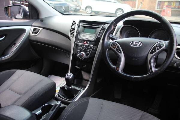 Used Hyundai i30 2015 for sale - 75592887: Photo 27