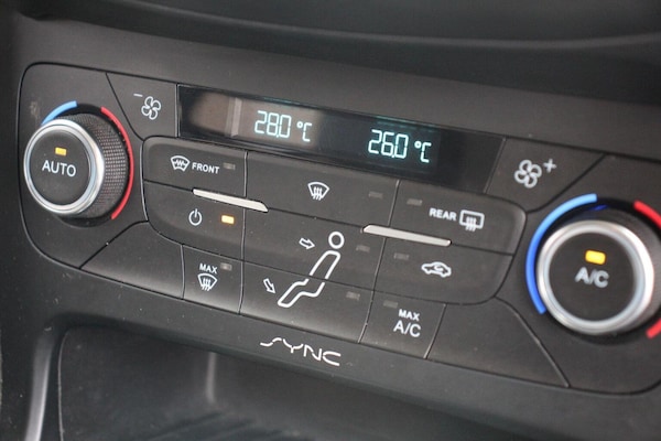 Used Ford Focus 2015 for sale - 75638302: Photo 23