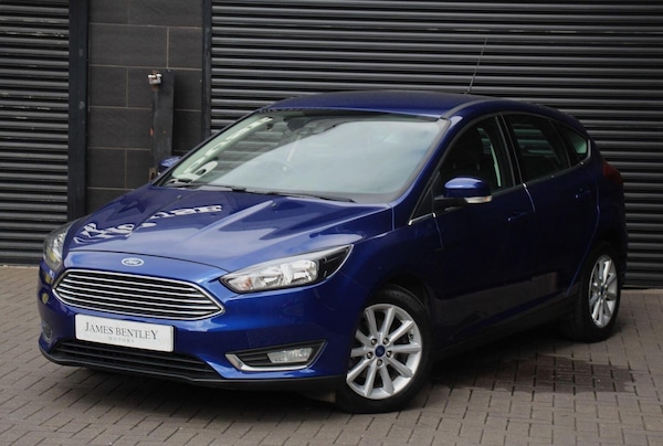 Used Ford Focus 2015 for sale - 75638302: Photo 2