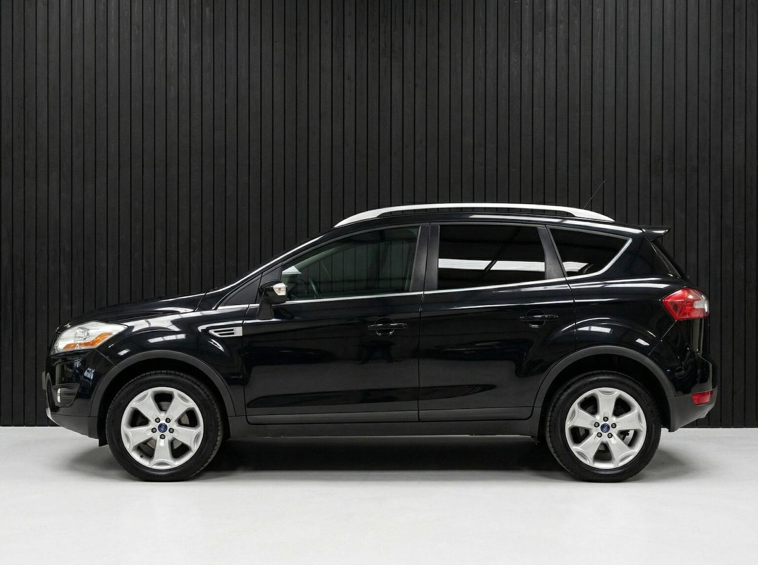 Used Ford Kuga 2012 for sale - 77997294: Photo 4