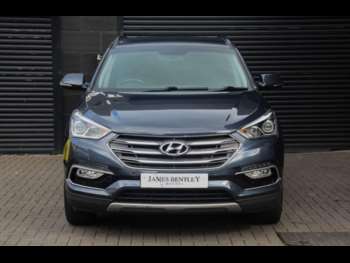 Used Hyundai Santa Fe 2018 for sale - 73116496: Photo
