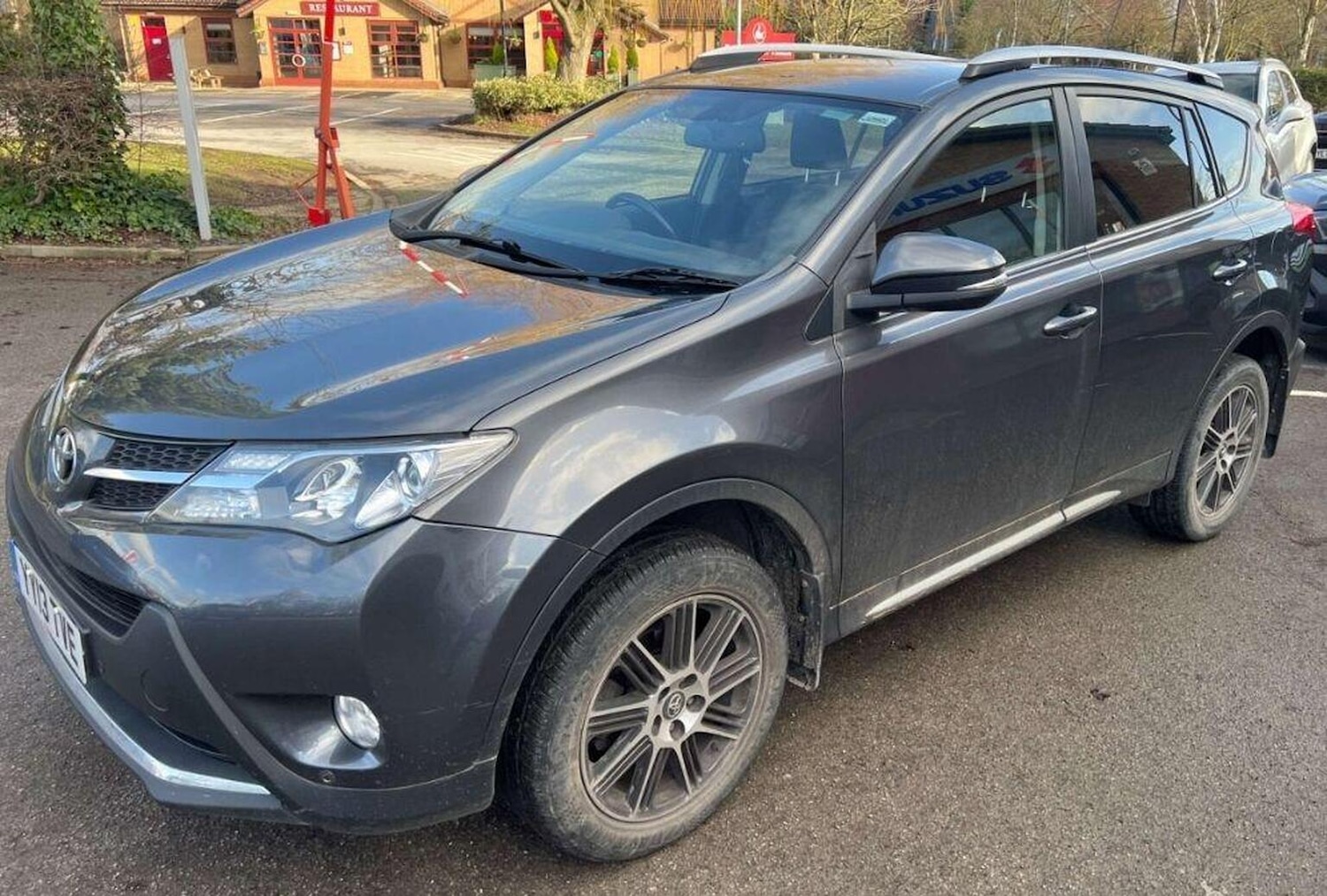 Used Toyota RAV4 2013 for sale - 77385254: Photo 2