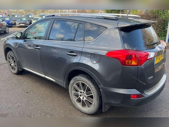 Used Toyota RAV4 2013 for sale - 77385254: Photo