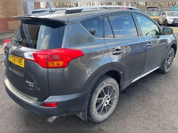 Used Toyota RAV4 2013 for sale - 77385254: Photo