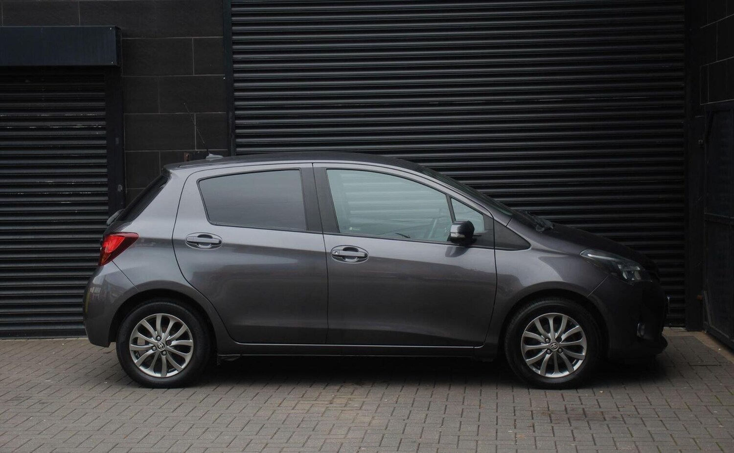 Used Toyota Yaris 2016 for sale - 76471199: Photo 12