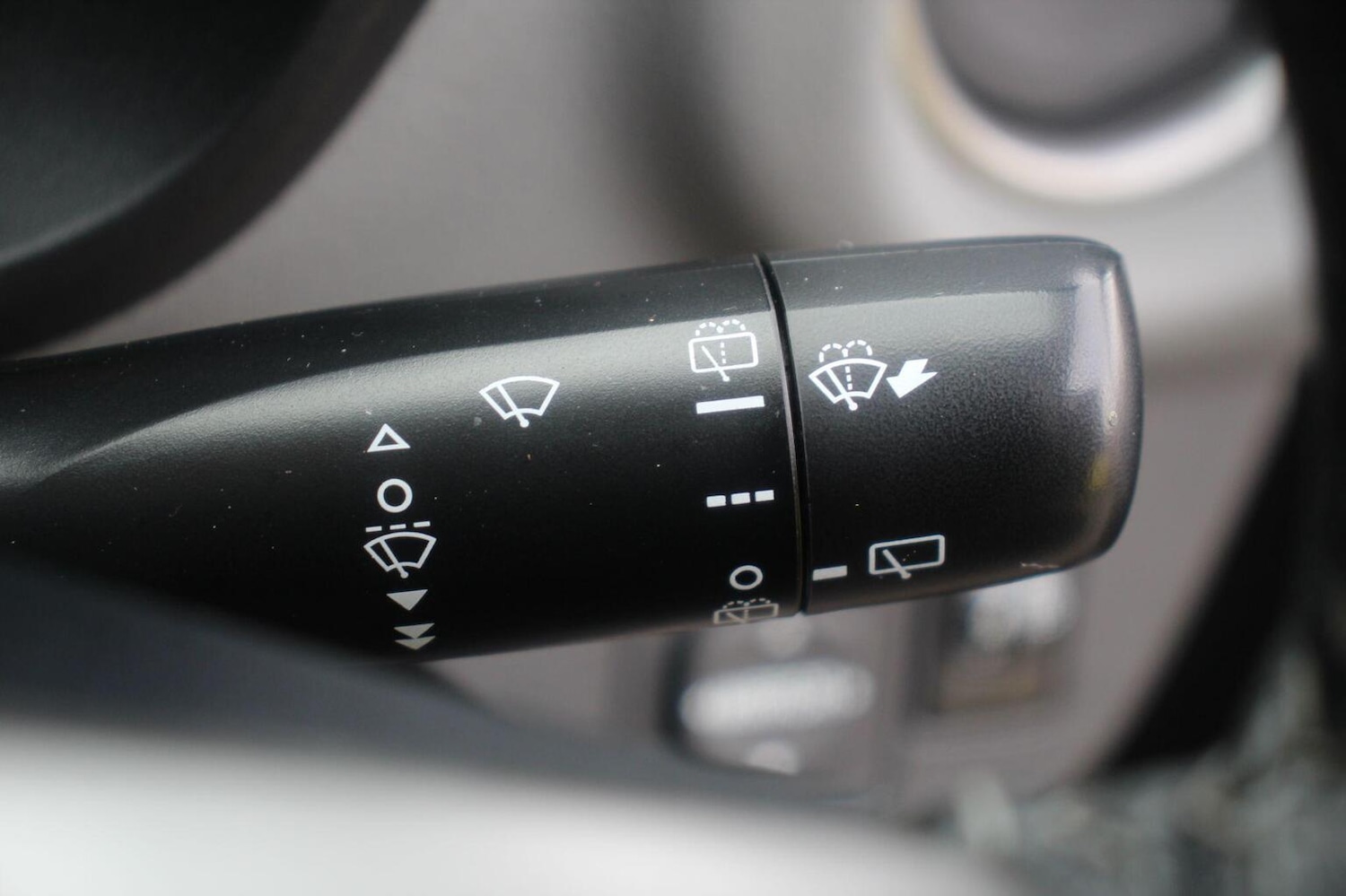 Used Toyota Yaris 2016 for sale - 76471199: Photo 23