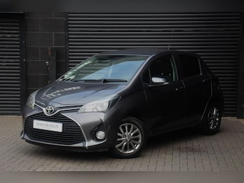 Used Toyota Yaris 2016 for sale - 76471199: Photo