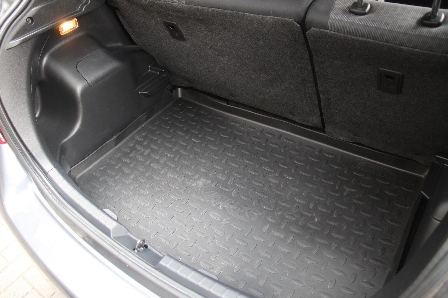 Used Toyota Yaris 2016 for sale - 76471199: Photo 43