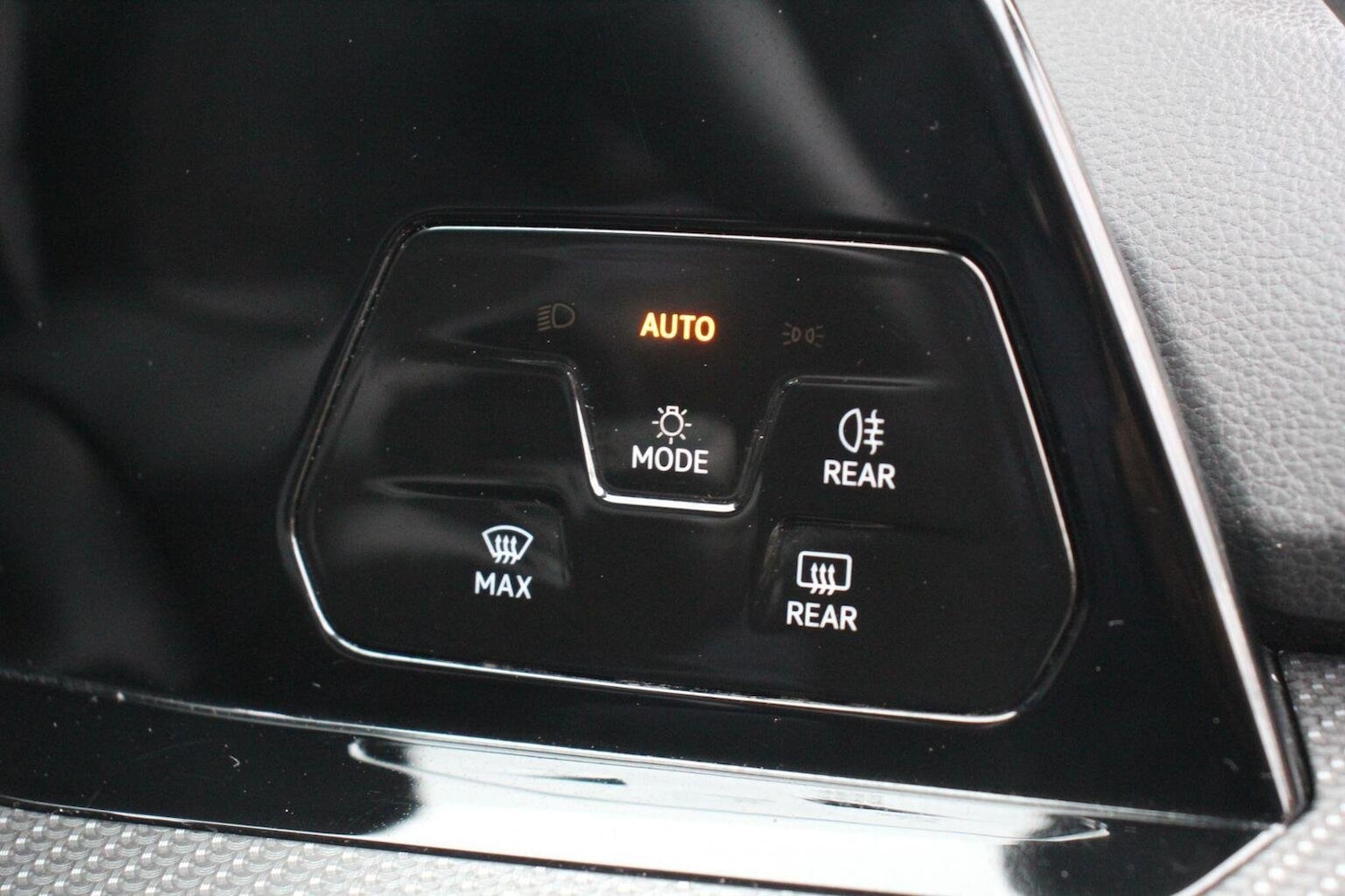 Used Volkswagen Golf 2024 for sale - 76769602: Photo 17