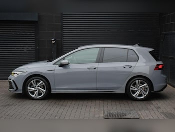 Used Volkswagen Golf 2024 for sale - 76769602: Photo