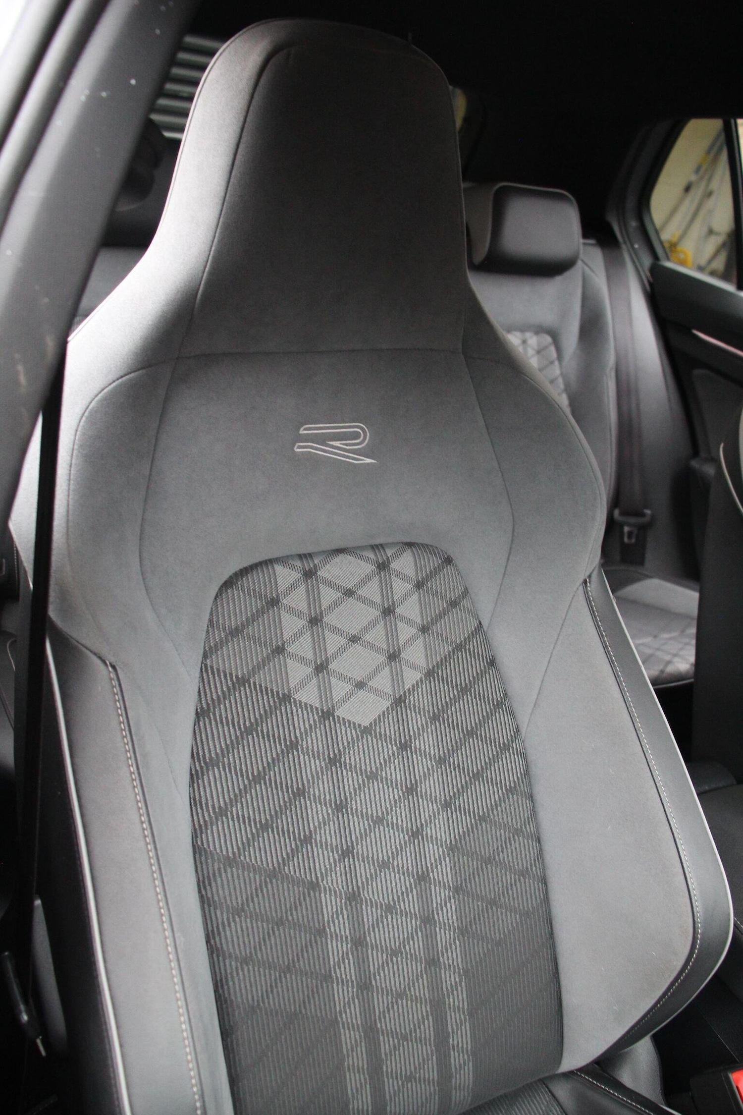 Used Volkswagen Golf 2024 for sale - 76268590: Photo 29