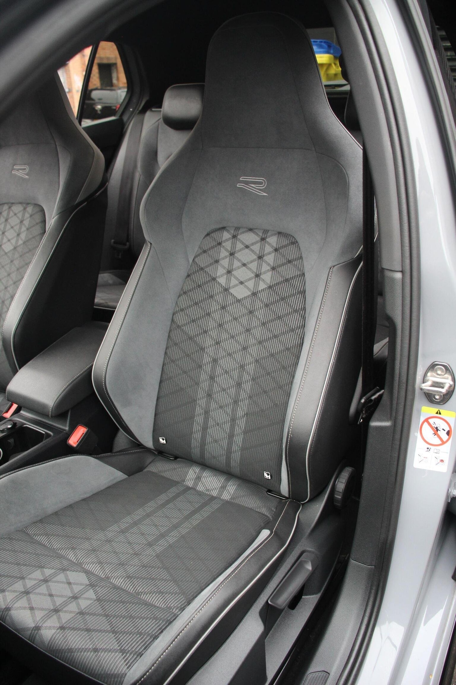 Used Volkswagen Golf 2024 for sale - 76268590: Photo 42