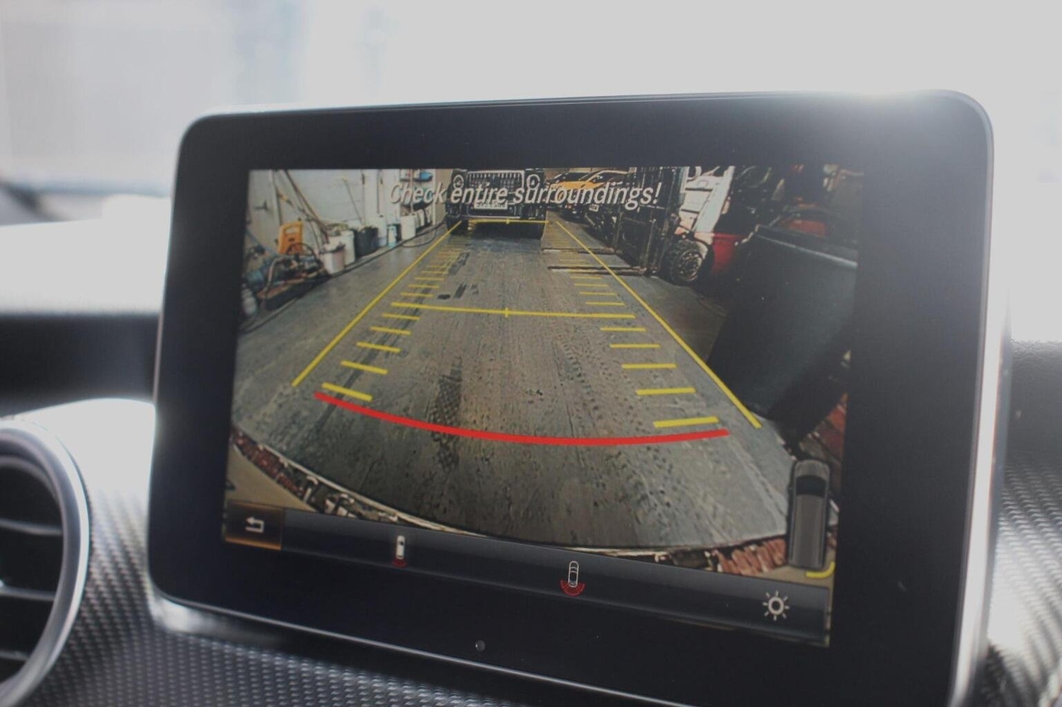 Used Mercedes-Benz V-Class 2017 for sale - 75999974: Photo 41