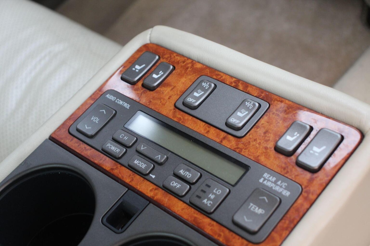 Used Lexus LS 2002 for sale - 77001570: Photo 36