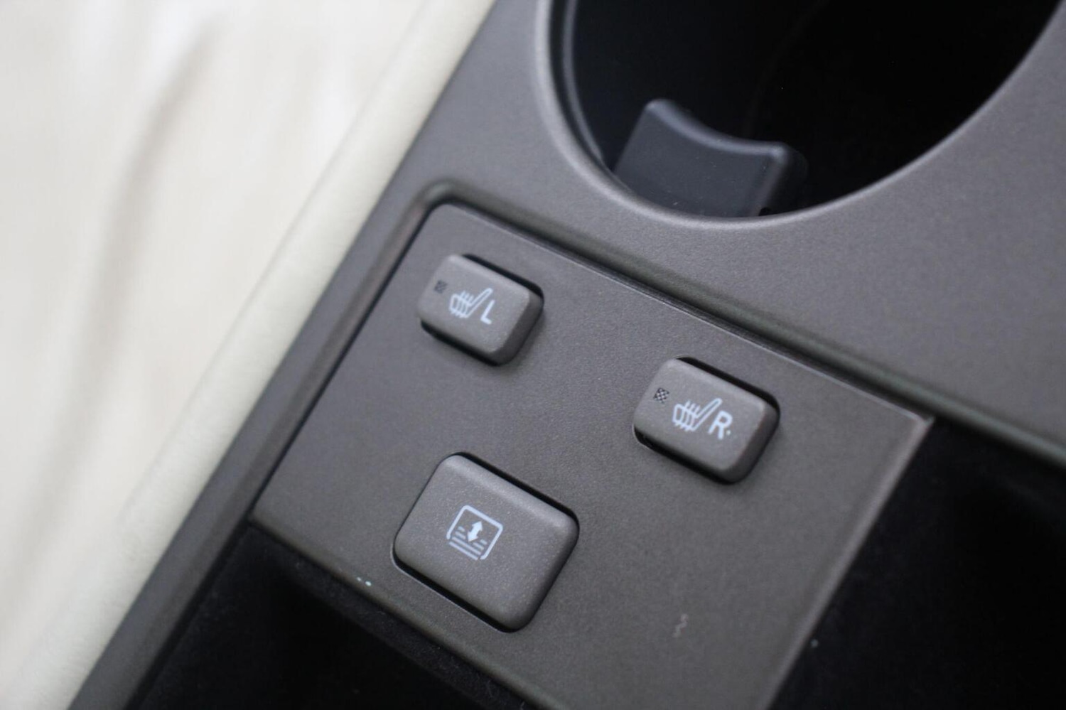 Used Lexus LS 2002 for sale - 77001570: Photo 37