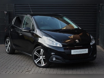 Used Peugeot 208 2018 for sale - 75968699: Photo