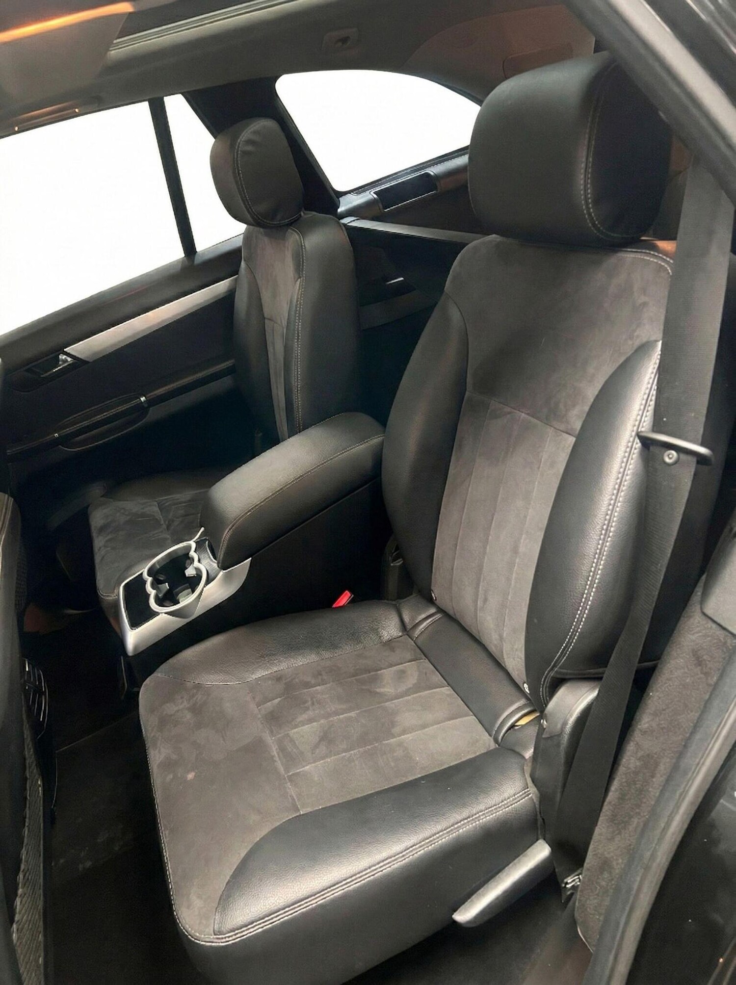 Used Mercedes-Benz R Class 2006 for sale - 77715037: Photo 18