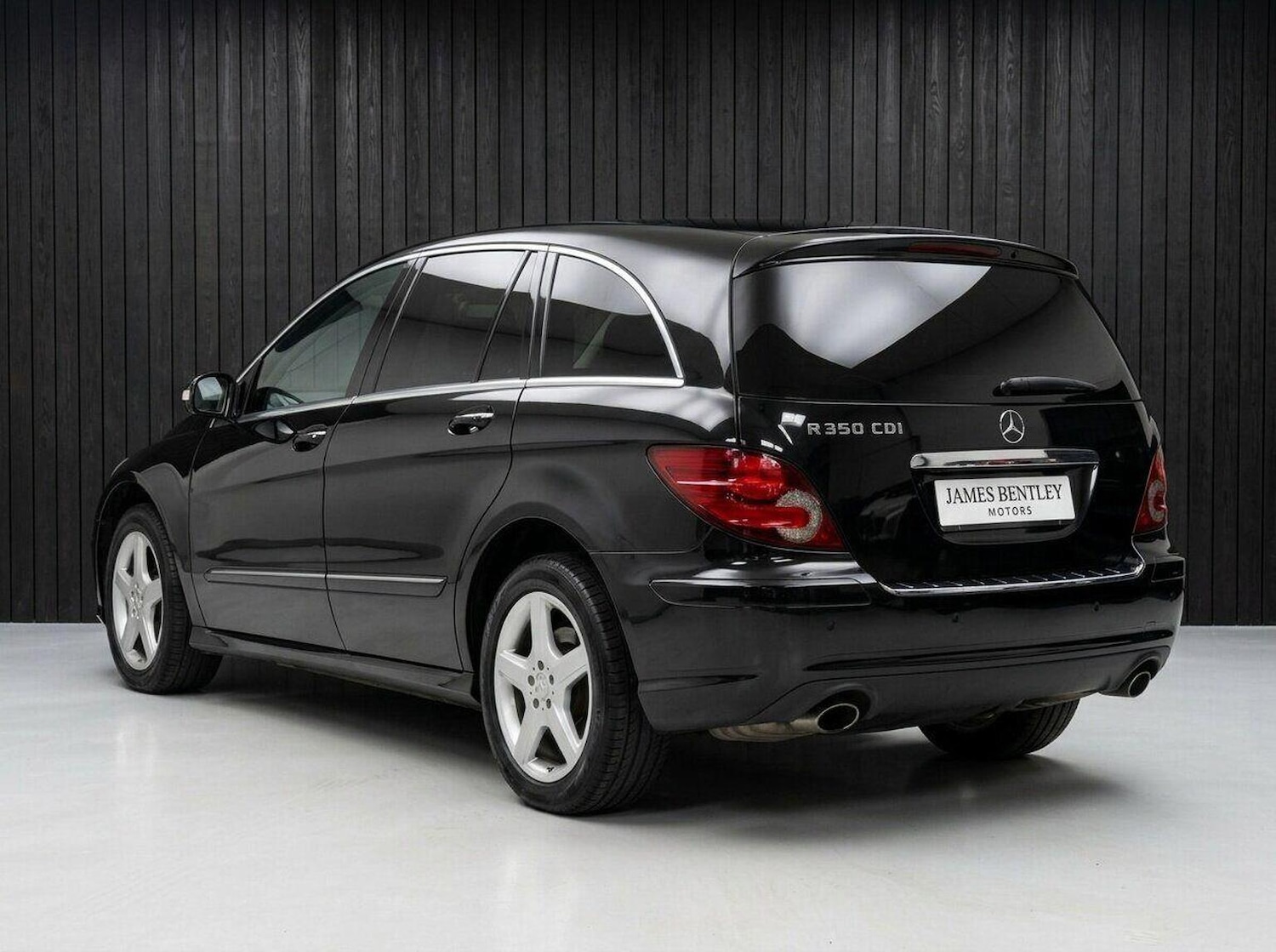 Used Mercedes-Benz R Class 2006 for sale - 77715037: Photo 5