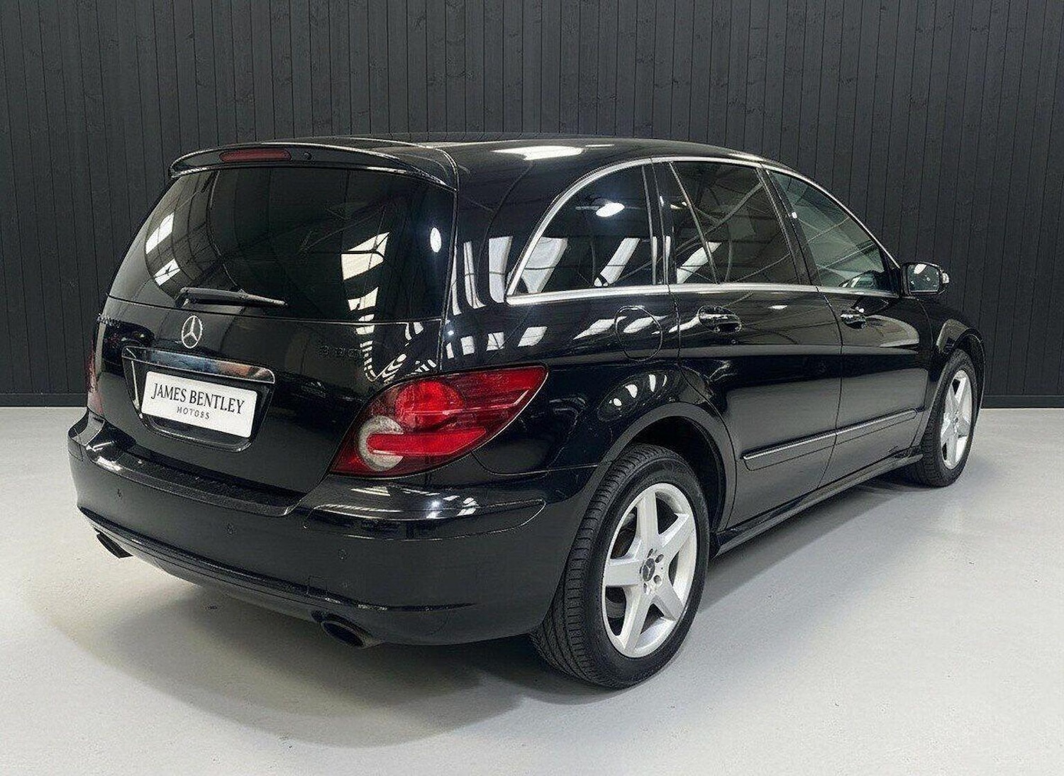 Used Mercedes-Benz R Class 2006 for sale - 77715037: Photo 7