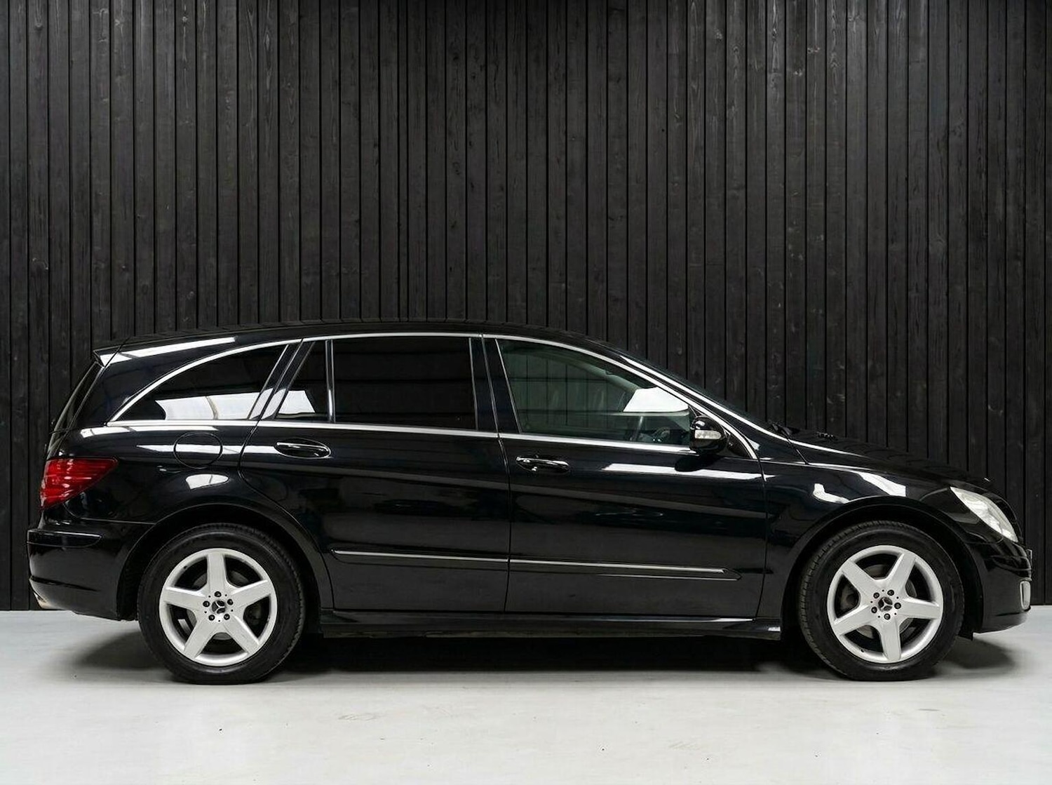 Used Mercedes-Benz R Class 2006 for sale - 77715037: Photo 8