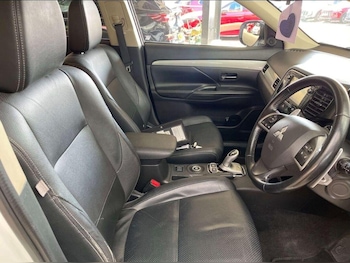 Used Mitsubishi Outlander 2015 for sale - 79605081: Photo