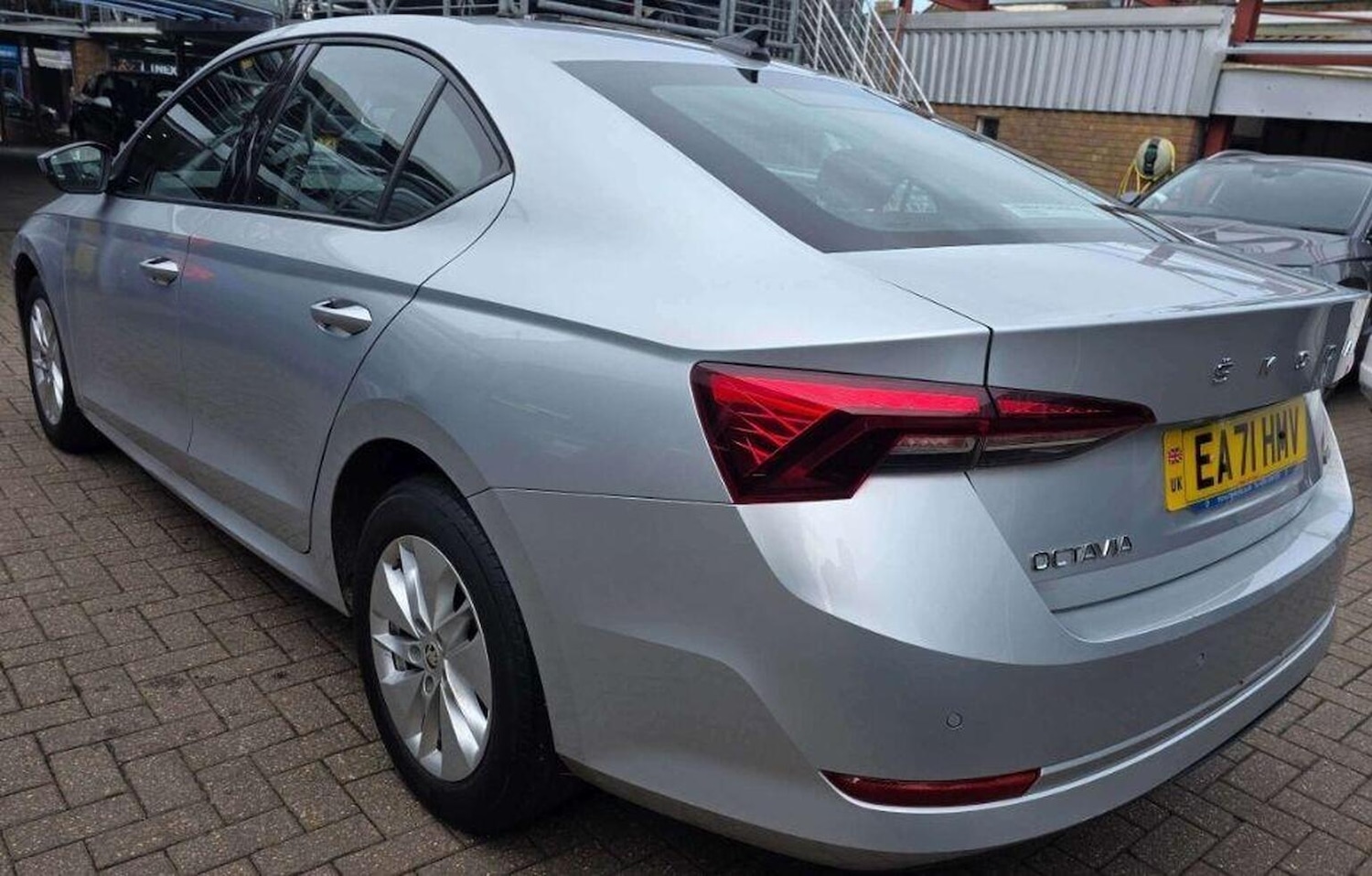 Used Skoda Octavia 2021 for sale - 77888431: Photo 3