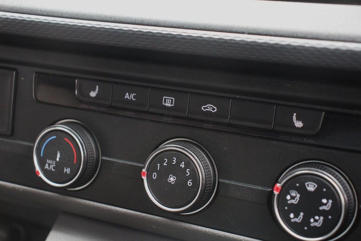 Used Volkswagen Transporter 2024 for sale - 76769465: Photo 22