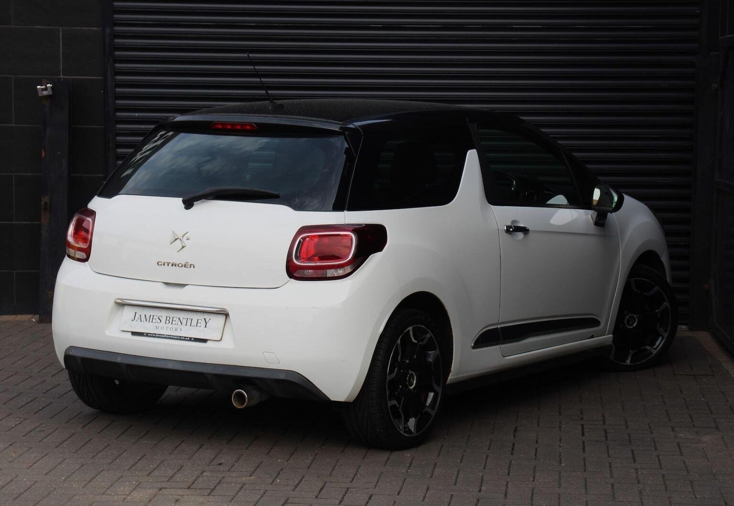 Used Citroen DS3 2013 for sale - 76313965: Photo 8
