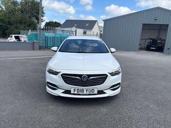 Used Vauxhall Insignia 2018 for sale - 76631572: Photo