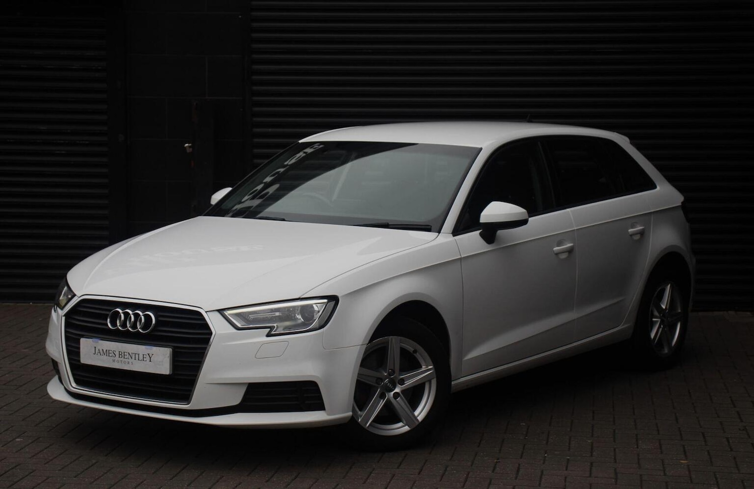 Used Audi A3 2019 for sale - 76510930: Photo 3