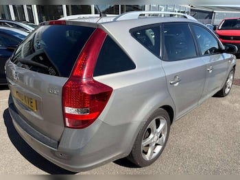 Used Kia Ceed 2010 for sale - 79859009: Photo