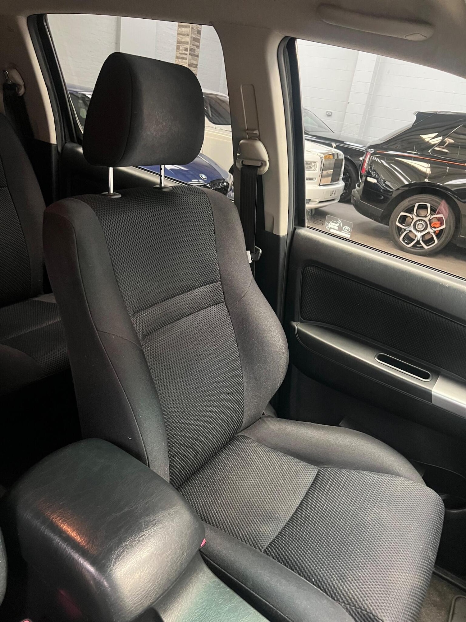 Used Toyota Hilux 2014 for sale - 77681706: Photo 13