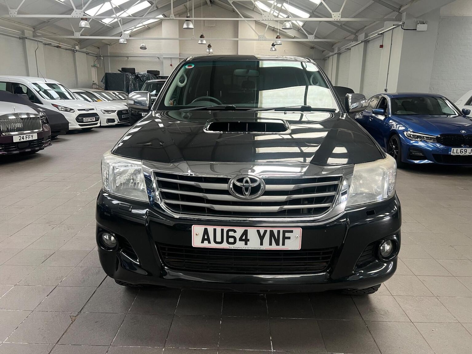 Used Toyota Hilux 2014 for sale - 77681706: Photo 2