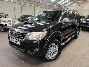 Used Toyota Hilux 2014 for sale - 77681706: Photo