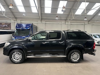 Used Toyota Hilux 2014 for sale - 77681706: Photo