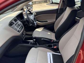 Used Hyundai i20 2015 for sale - 74938072: Photo