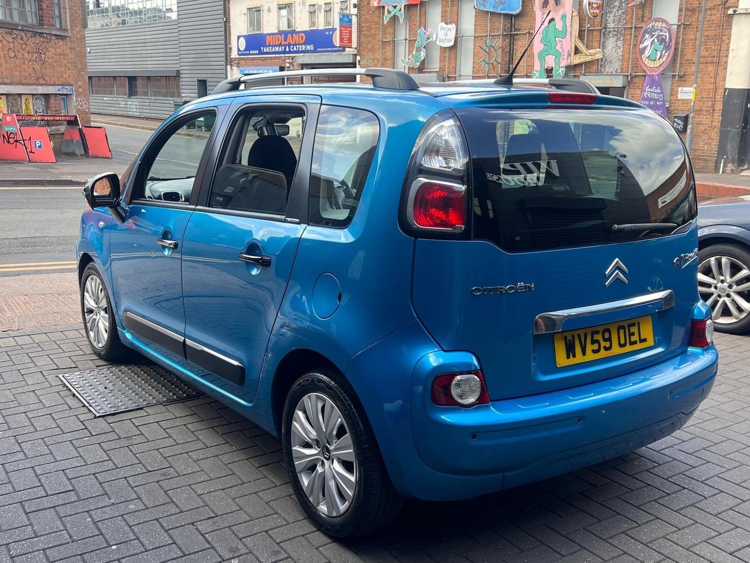 Vehicle 5