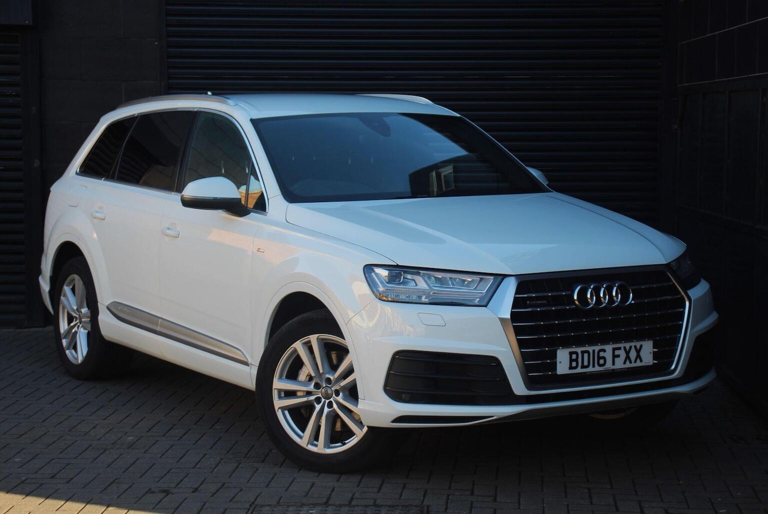 Used Audi Q7 2016 for sale - 76656132: Photo 1