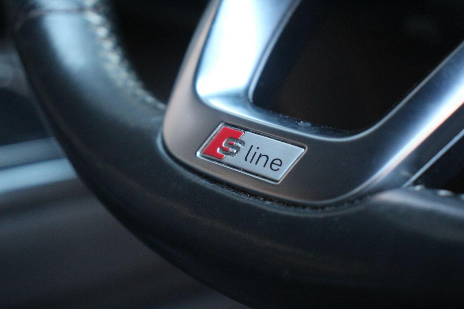 Used Audi Q7 2016 for sale - 76656132: Photo 41