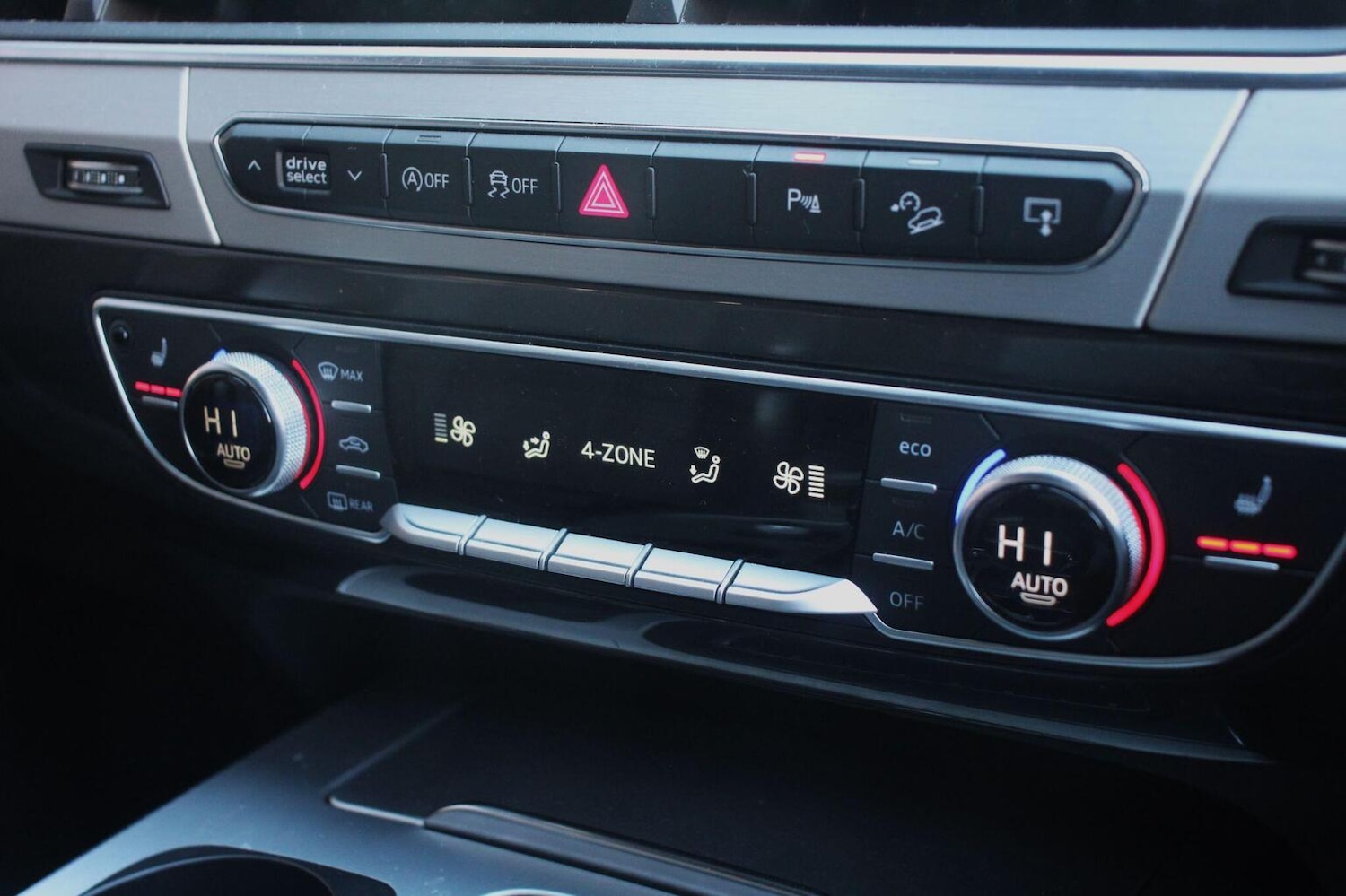 Used Audi Q7 2016 for sale - 76656132: Photo 42