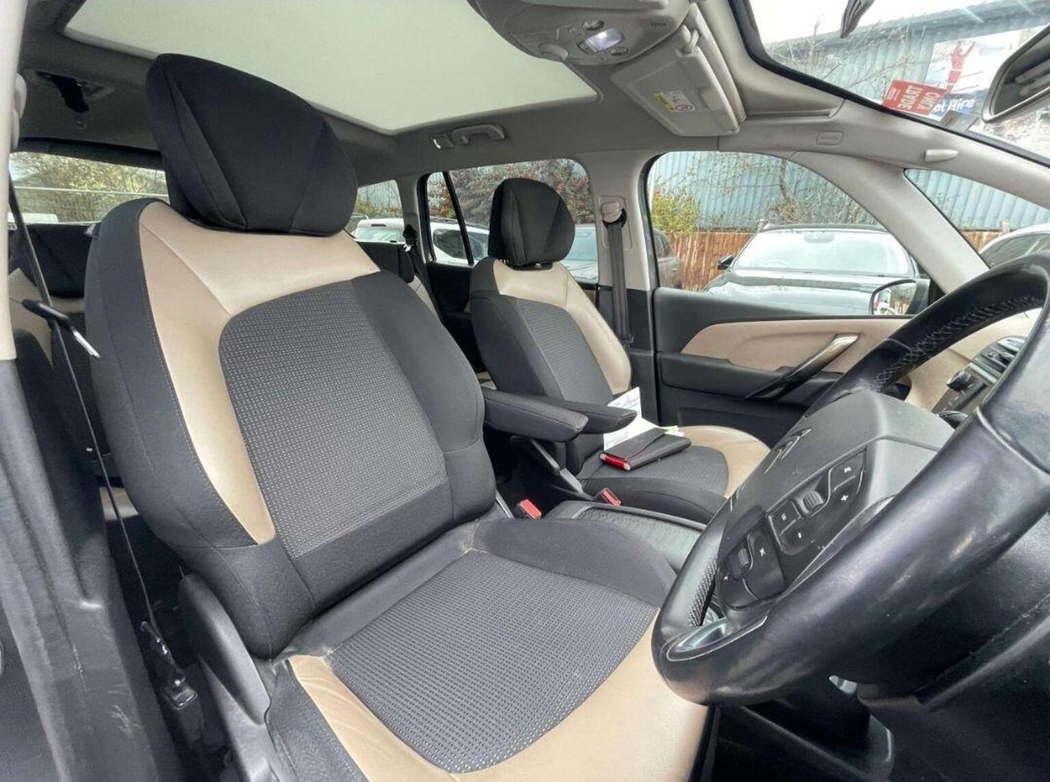 Used Citroen Grand C4 Picasso 2015 for sale - 78045685: Photo 10