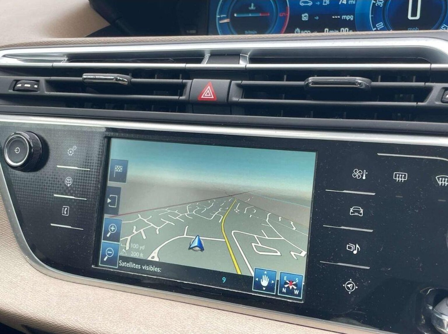 Used Citroen Grand C4 Picasso 2015 for sale - 78045685: Photo 15