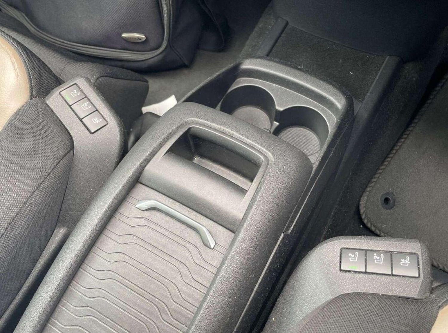 Used Citroen Grand C4 Picasso 2015 for sale - 78045685: Photo 29