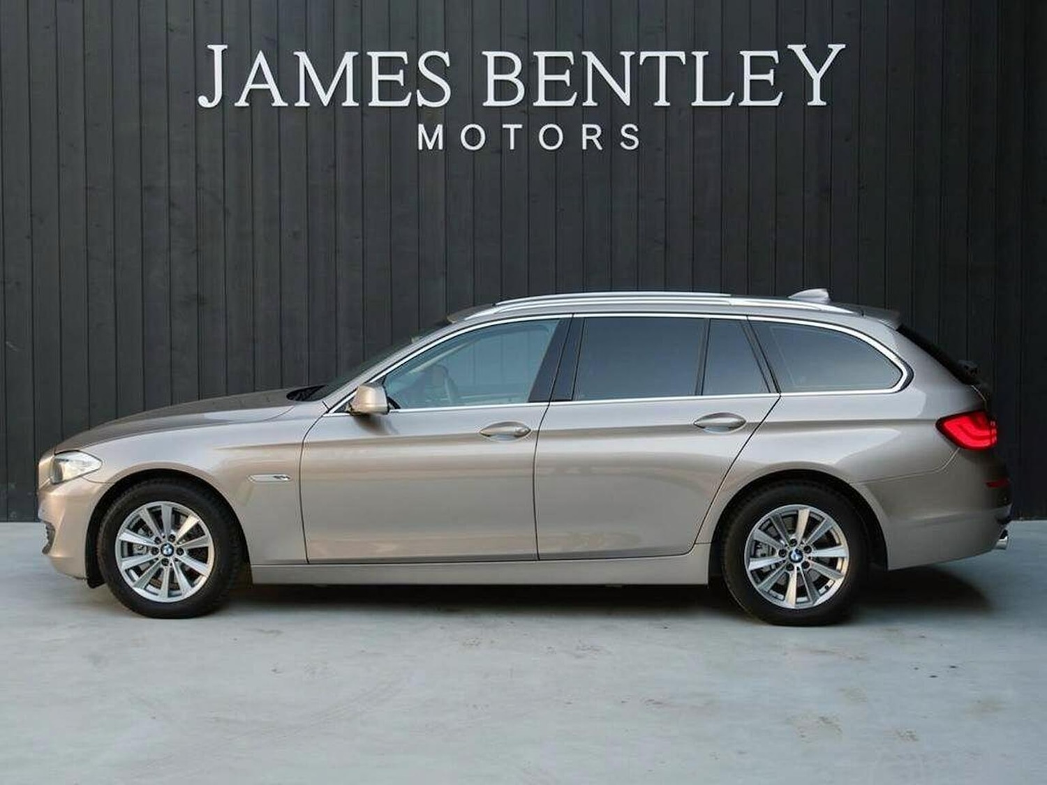 Used BMW 5 Series 2012 for sale - 77329193: Photo 4