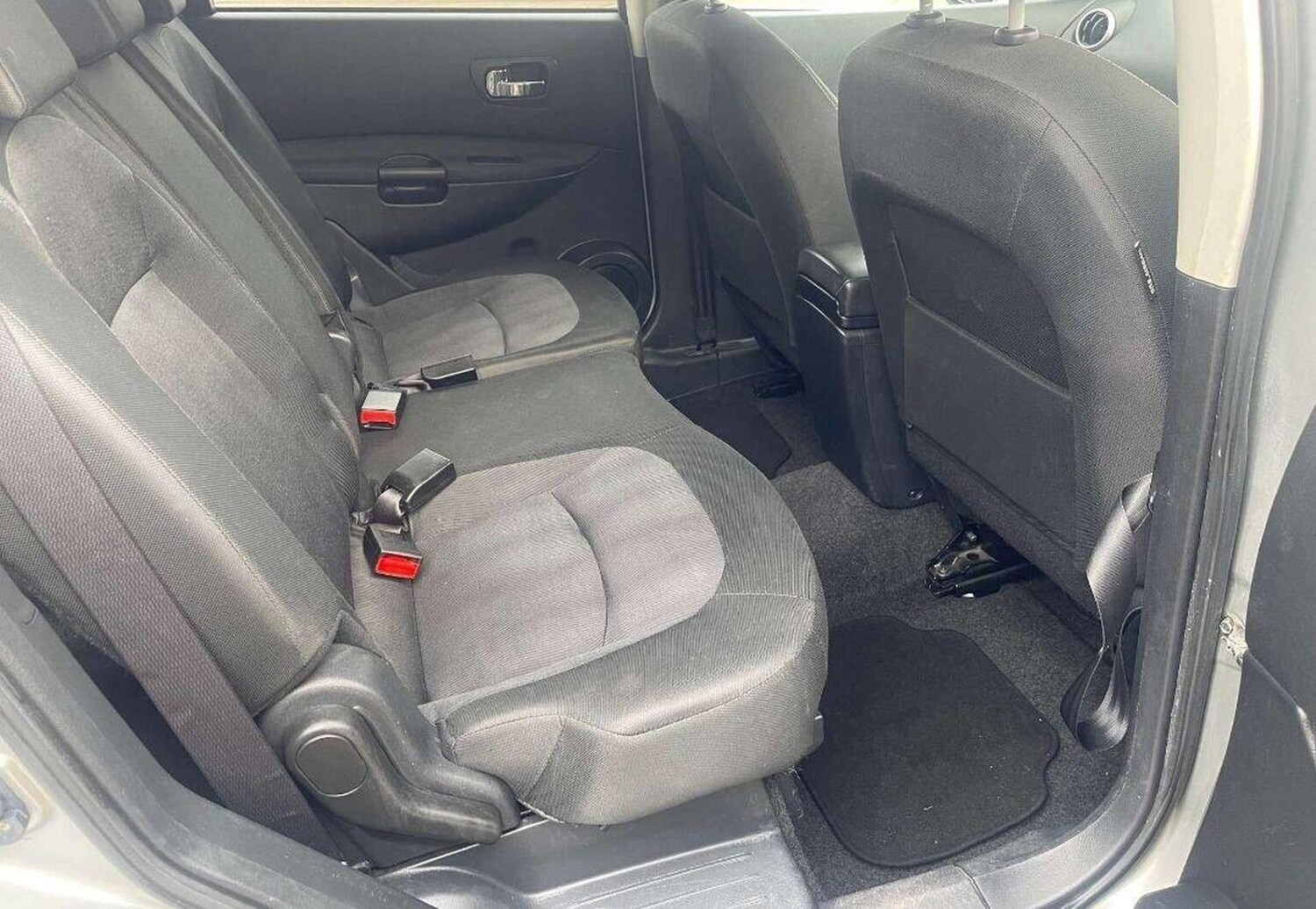 Used Nissan Qashqai+2 2010 for sale - 77643708: Photo 20