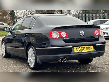 Used Volkswagen Passat 2010 for sale - 77465639: Photo