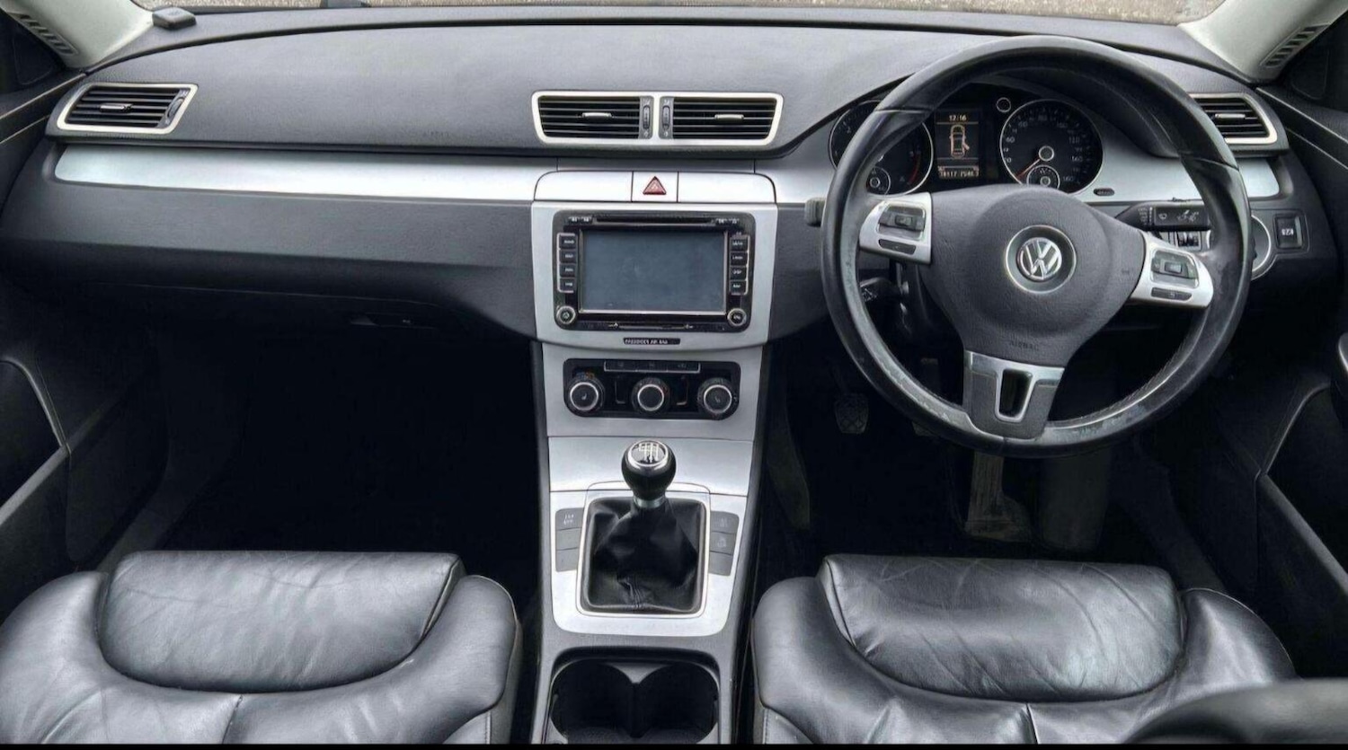 Used Volkswagen Passat 2010 for sale - 77465639: Photo 6